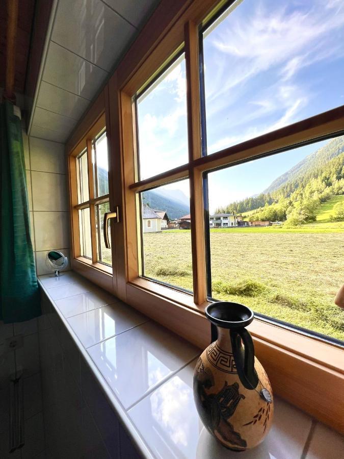 Apart Onkl Sankt Leonhard im Pitztal Exterior photo